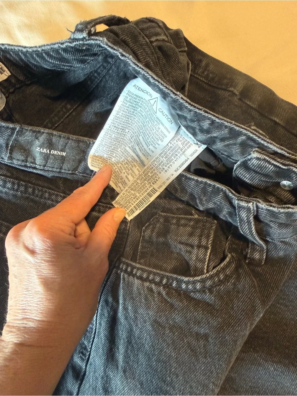 Zara Black Straight Leg Women’s Jeans